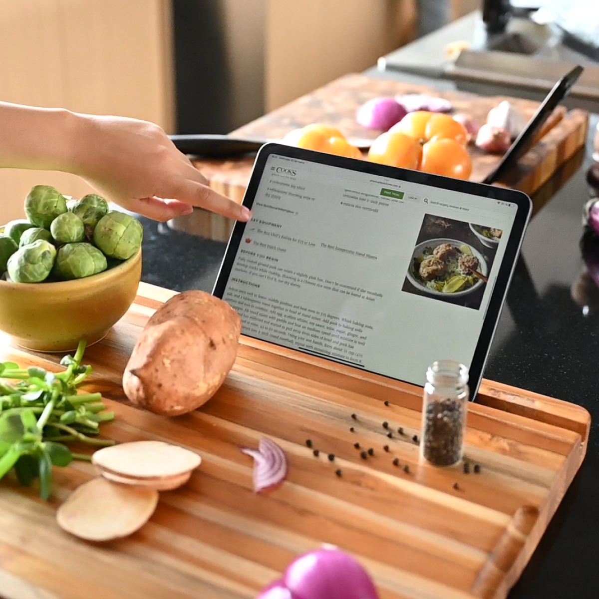 Smart Cutting & Carving Board 1202