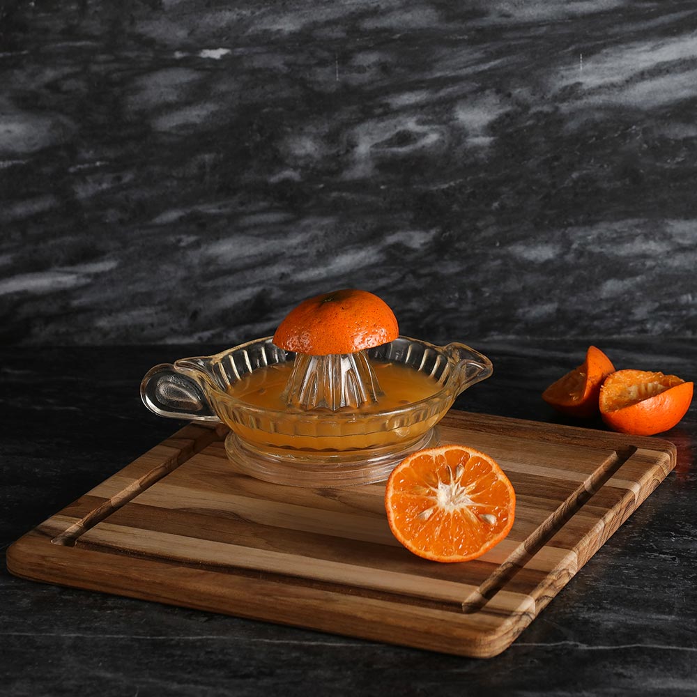 Essential Square Cutting Board 407