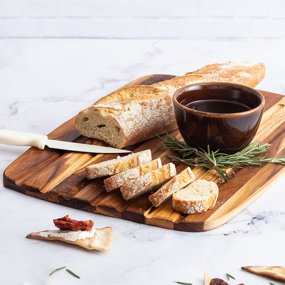 Essential Bread Cutting Board 409
